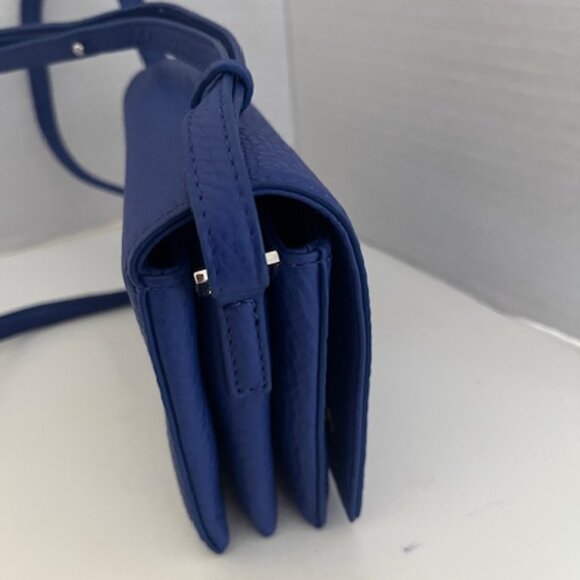 Alxiliary by Aritzia mini shoulder bag. - Picture 6 of 6